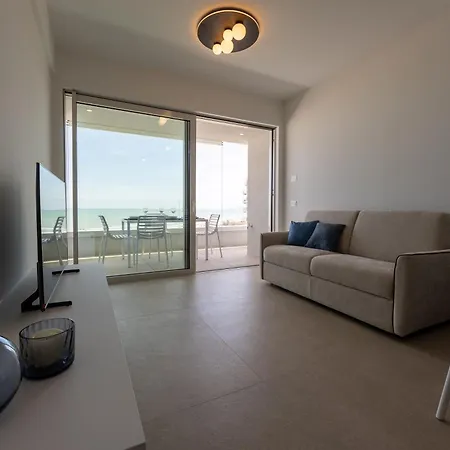 Residenze Da Vinci Azzurro Tatil Evi *