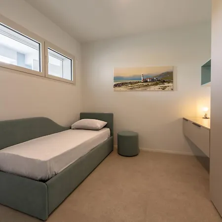 Residenze Da Vinci Azzurro *