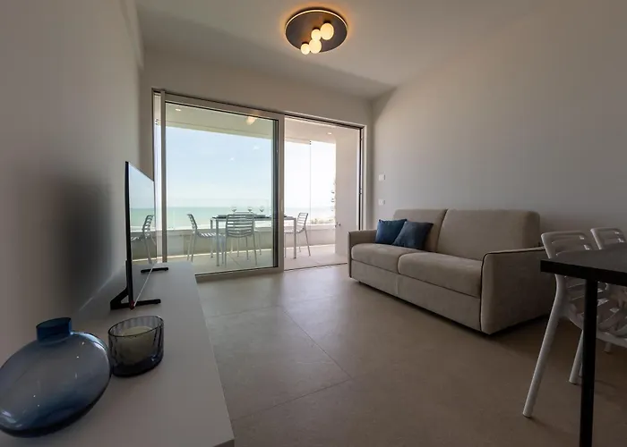 Residenze Da Vinci Azzurro Tatil Evi *