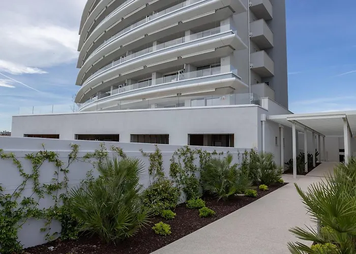 Residenze Da Vinci Azzurro * Senigallia